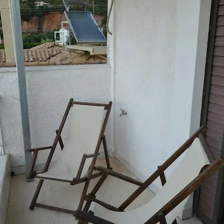 Sunny Apartment *